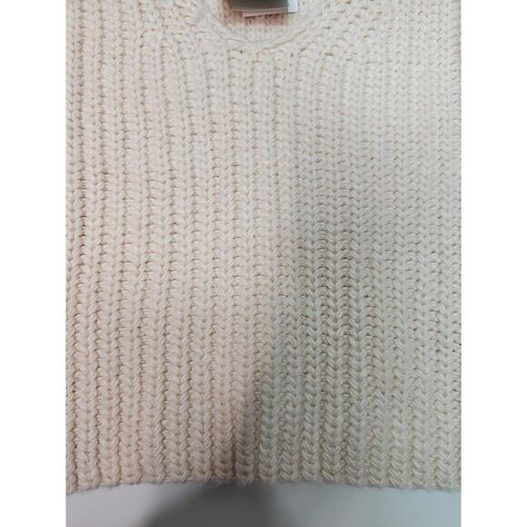 NWT H&M Cream Ribbed VNeck Long Sleeve Pullover Sweater XS - Picture 5 of 15